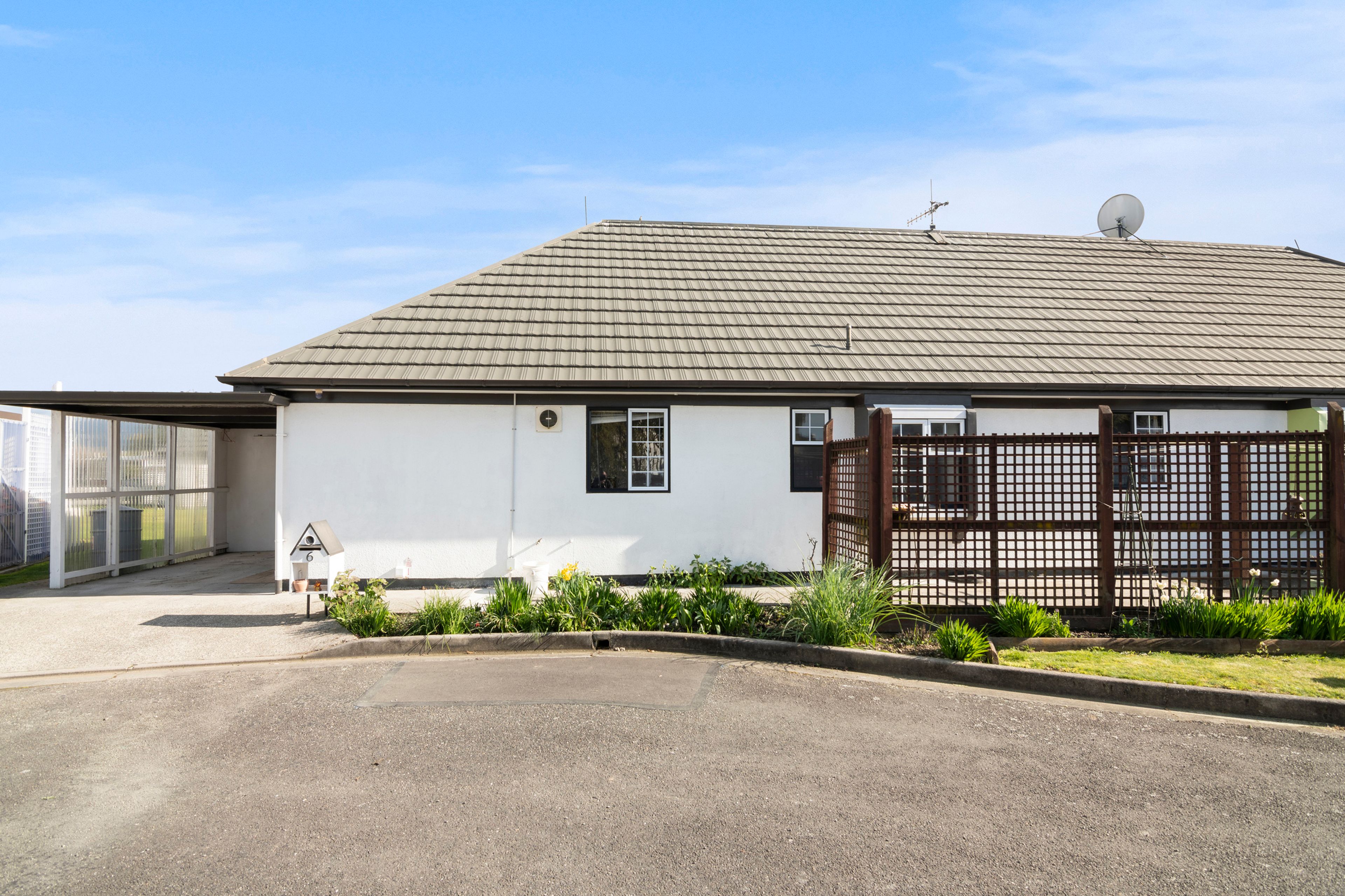 6 Oaks Lane, Motueka, Tasman, Nelson | Tall Poppy