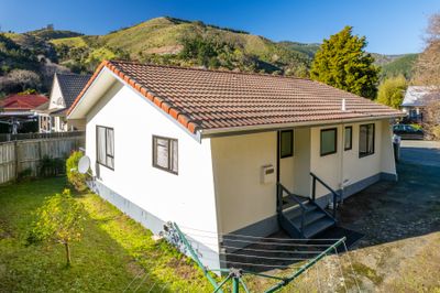 10 Waterdale Way, The Brook, Nelson | Tall Poppy 