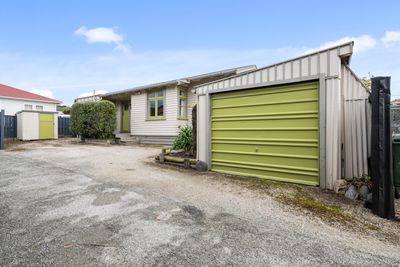 152 Toi Toi Street, Nelson Central, Nelson | Tall Poppy 