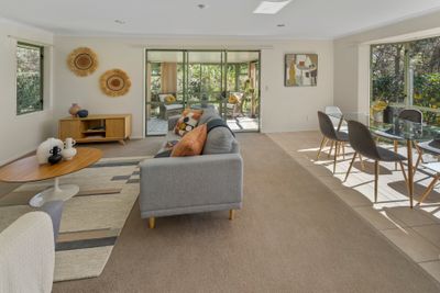 21 Duffy Place, Stoke, Nelson | Tall Poppy 