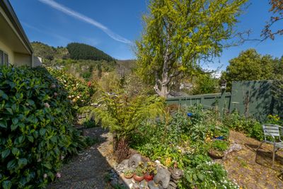 1/230 Hampden Street, Nelson South, Nelson | Tall Poppy 