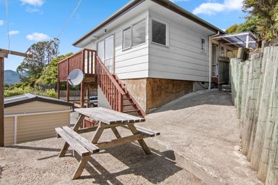 8 Fountain Place, Beachville, Nelson | Tall Poppy 