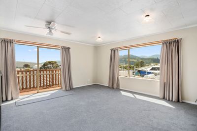 8 Fountain Place, Beachville, Nelson | Tall Poppy 