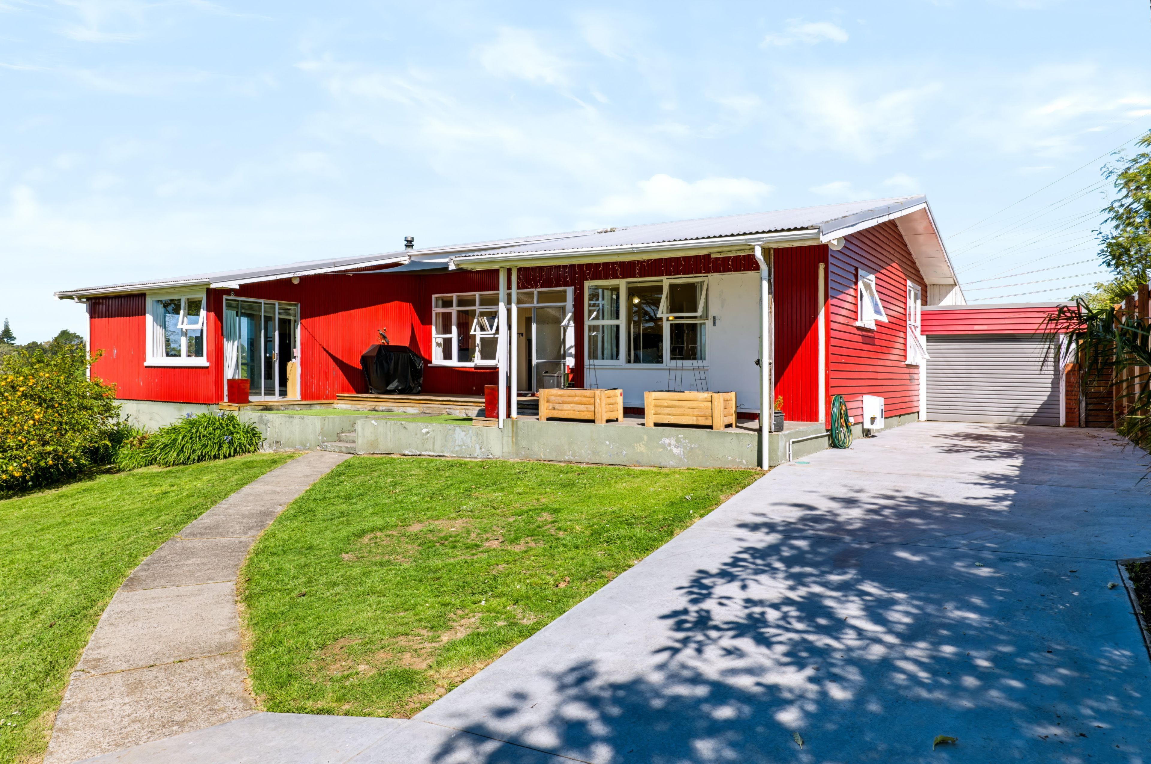24 Tarahua Road, Vogeltown, New Plymouth, Taranaki | Tall Poppy