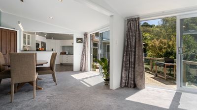 62F Poplar Grove, Whalers Gate, New Plymouth, Taranaki | Tall Poppy 
