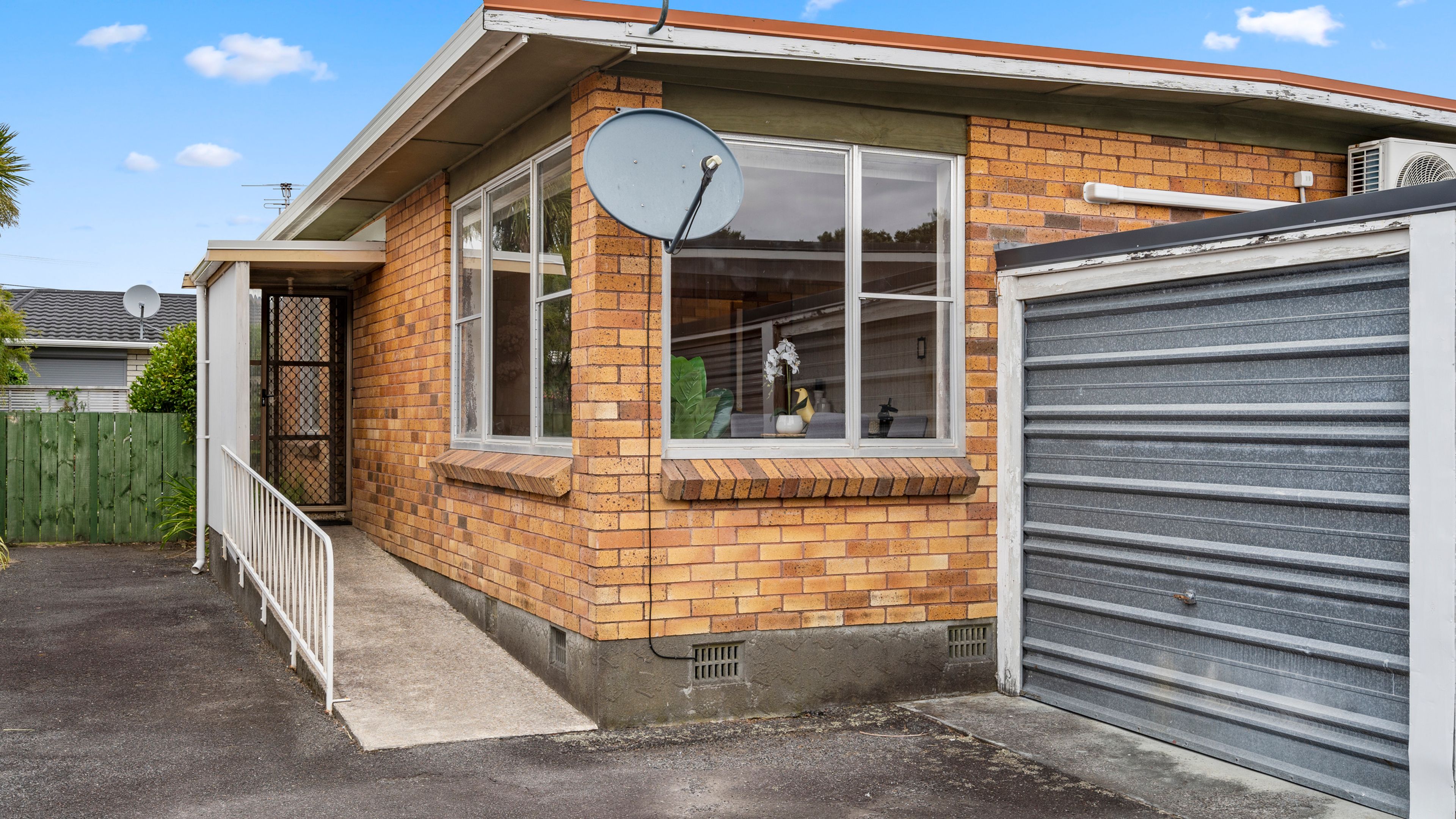 47b Barrett Street, Westown, New Plymouth, Taranaki | Tall Poppy