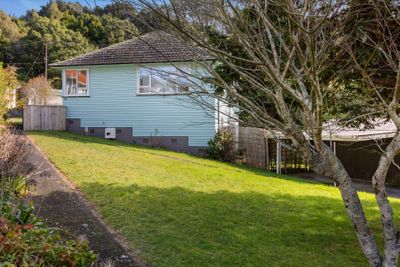 70 Glenpark Avenue, Frankleigh Park, New Plymouth, Taranaki | Tall Poppy 