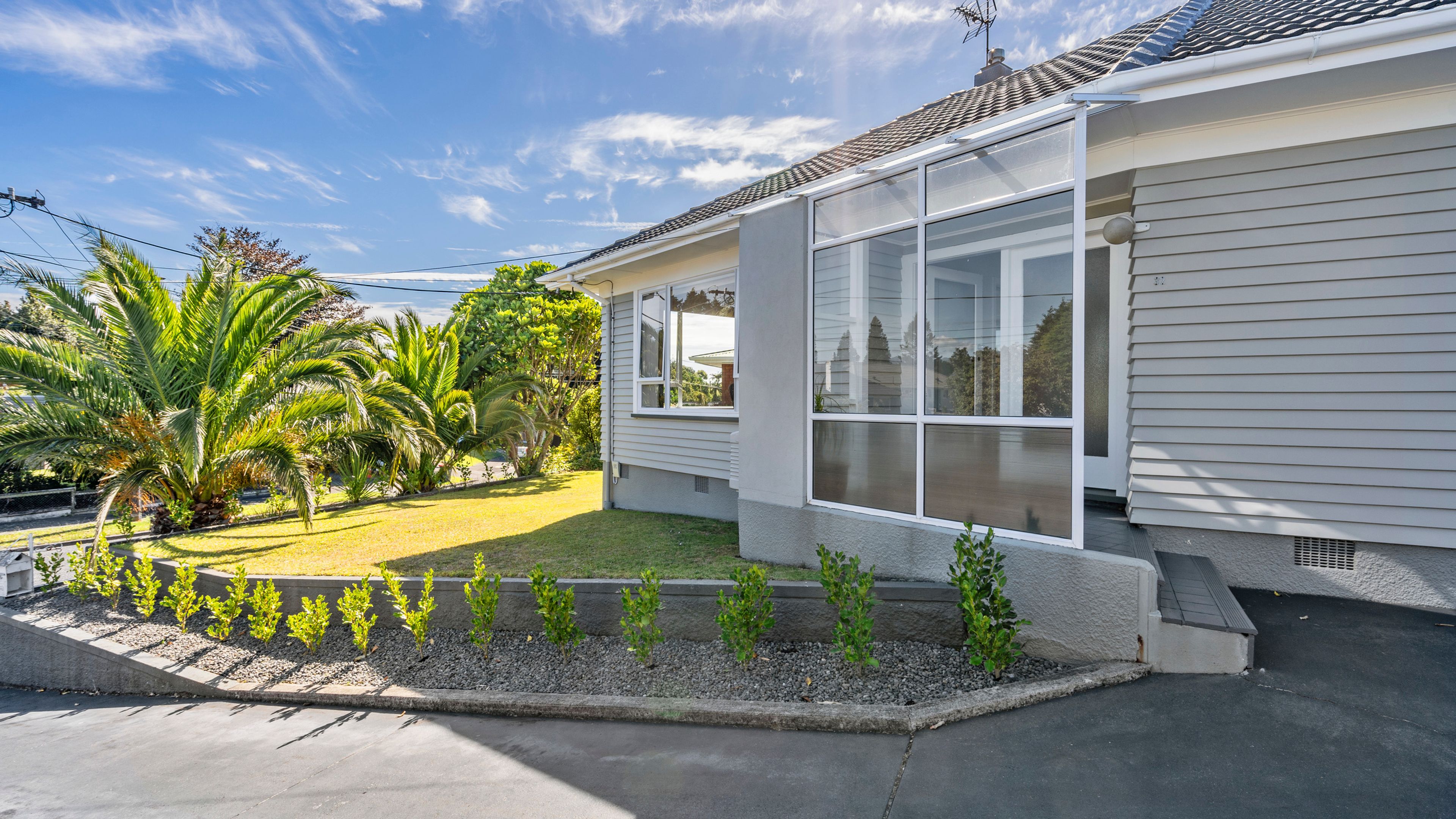 32 Plympton Street, Brooklands, New Plymouth, Taranaki | Tall Poppy