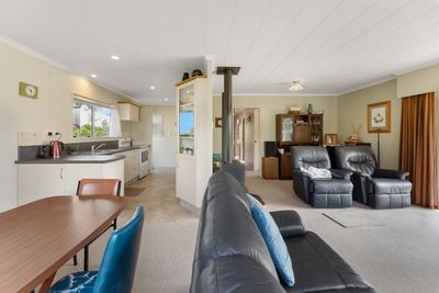 14 Shaldon Crescent, Blagdon, New Plymouth, Taranaki | Tall Poppy 