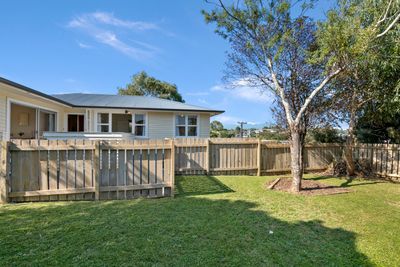 5 Pembroke Street, Westown, New Plymouth, Taranaki | Tall Poppy 