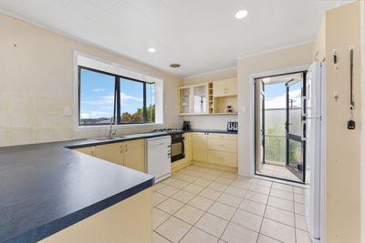 3 Hillcrest Street, Glen Avon, New Plymouth, Taranaki | Tall Poppy 