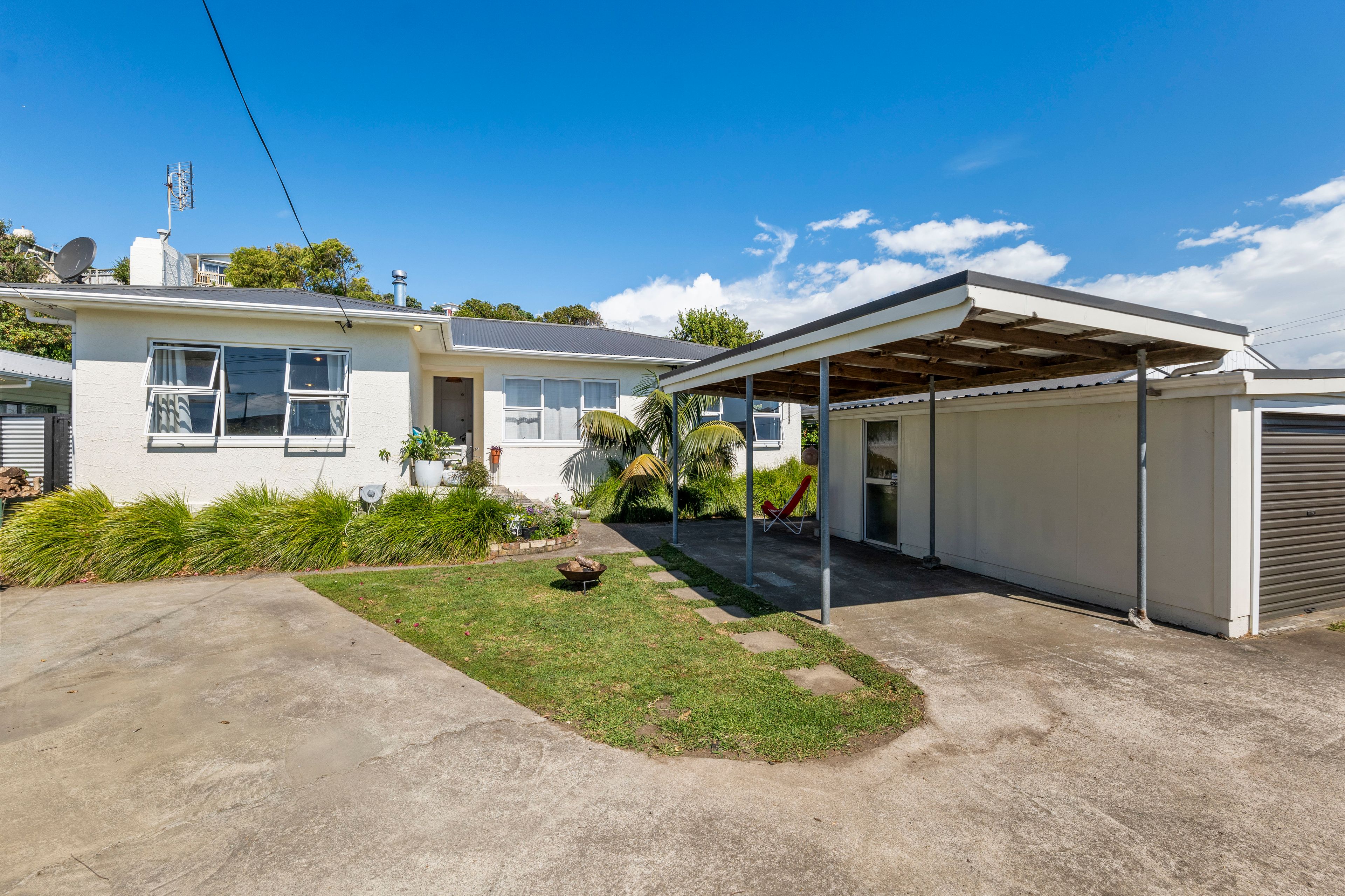 16 Rosendale Avenue, Spotswood, New Plymouth, Taranaki | Tall Poppy