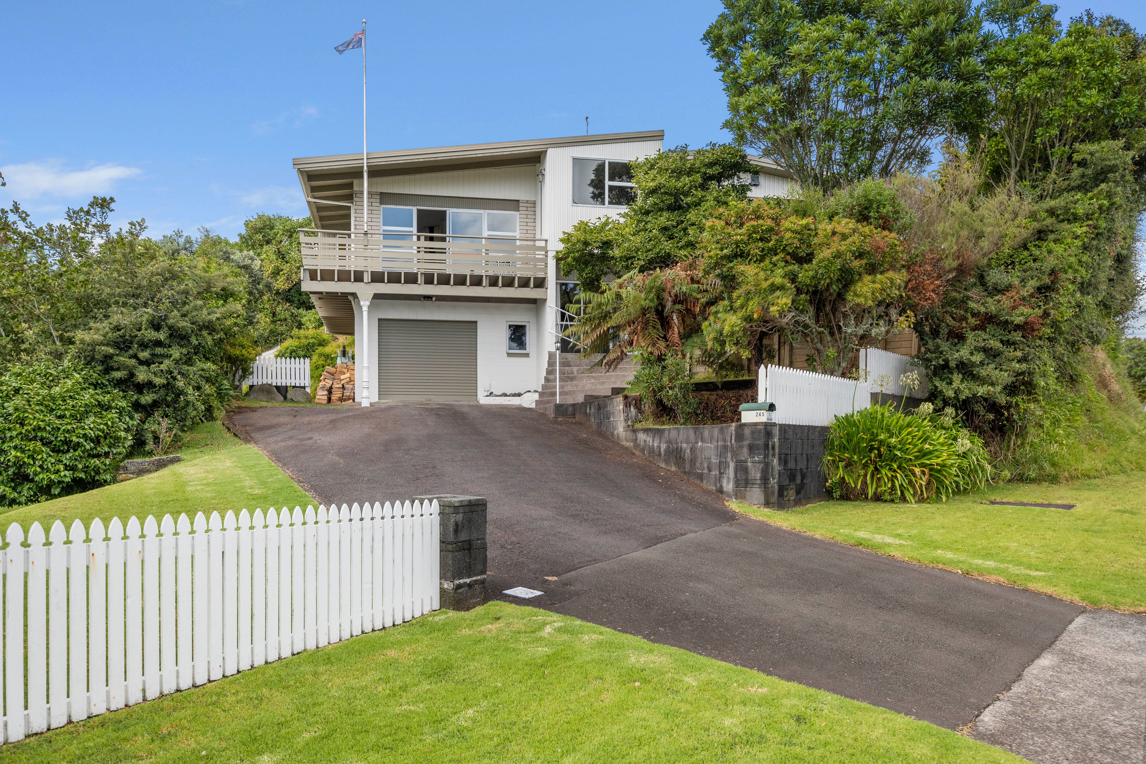 245 Frankley Road, Frankleigh Park, New Plymouth, Taranaki | Tall Poppy