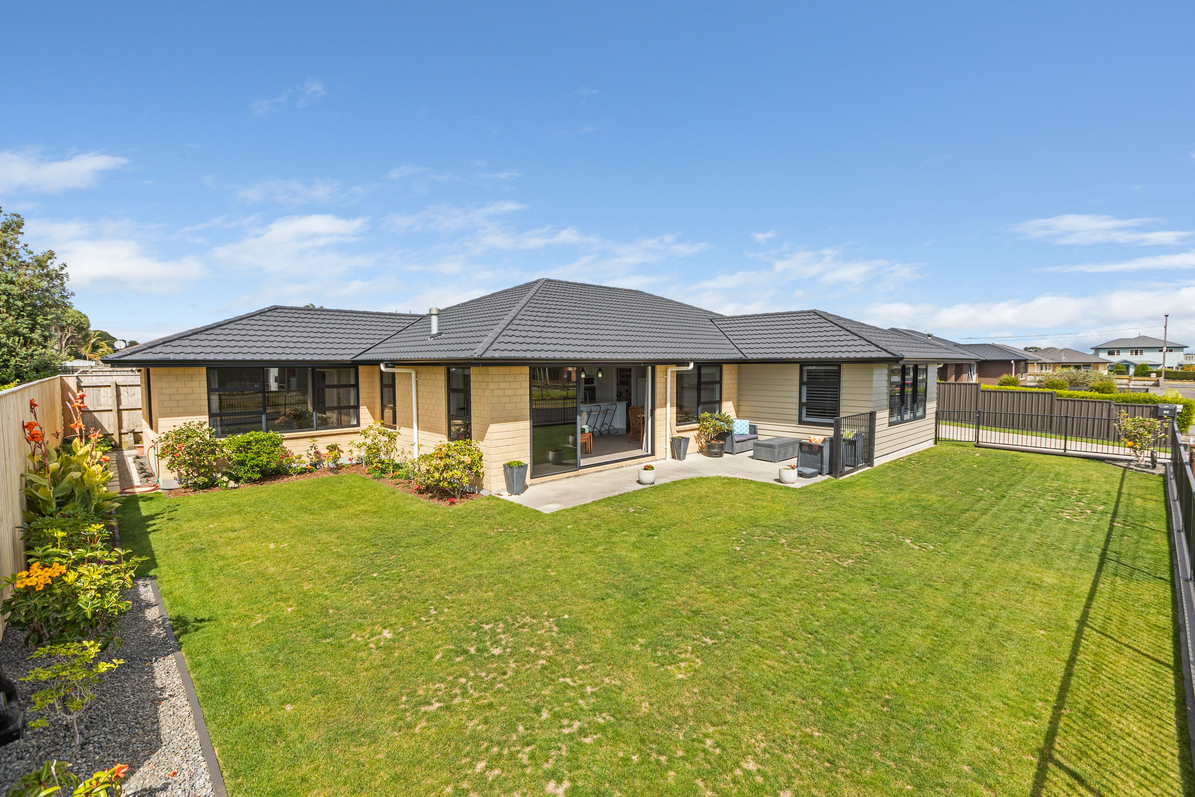 10 Ta Paora Drive, Bell Block, New Plymouth, Taranaki | Tall Poppy