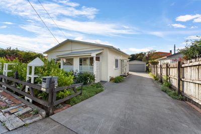 42 Gaine Street, New Plymouth, Taranaki | Tall Poppy 