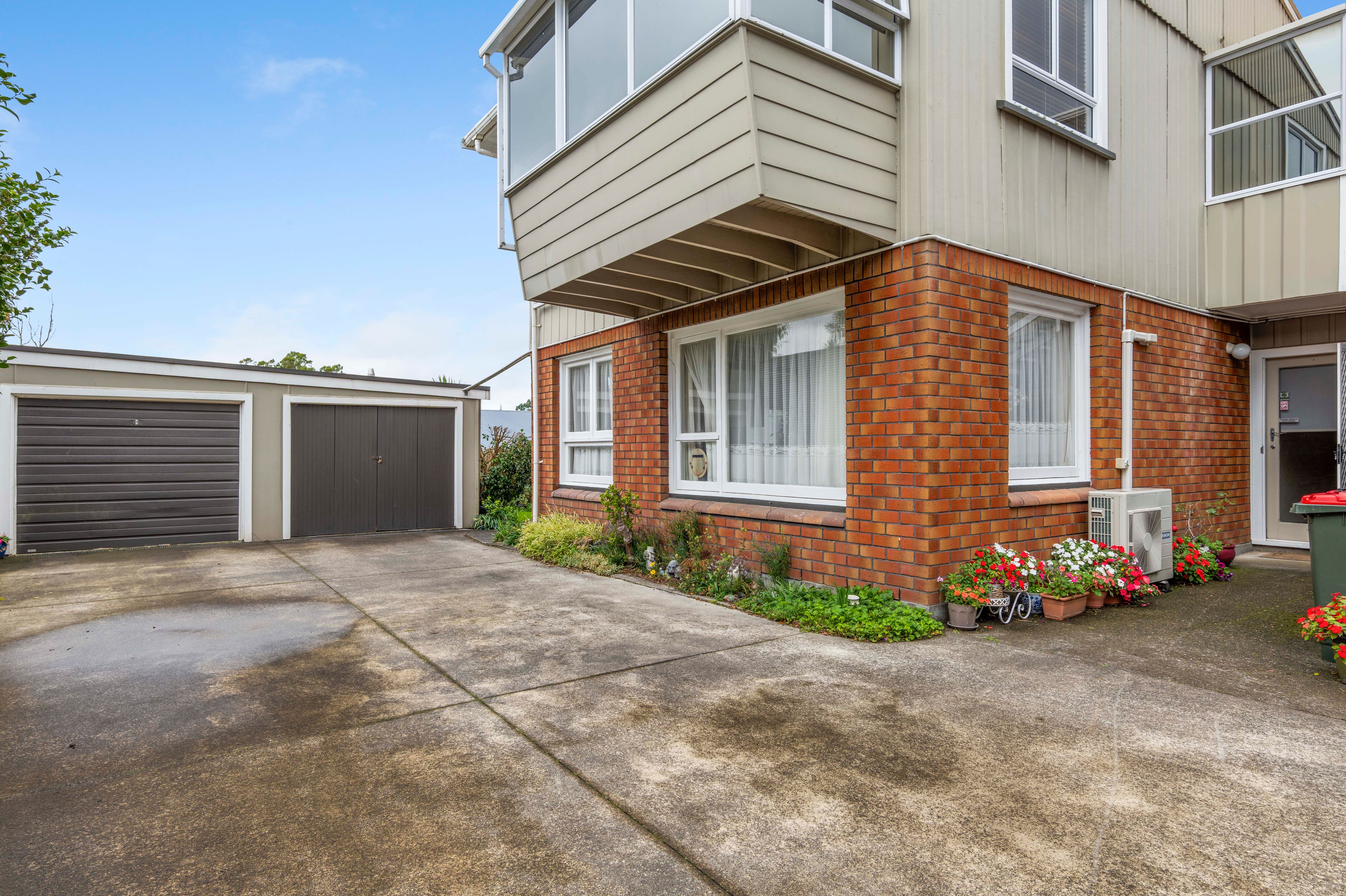 2/87 Brougham Street, New Plymouth, Taranaki | Tall Poppy