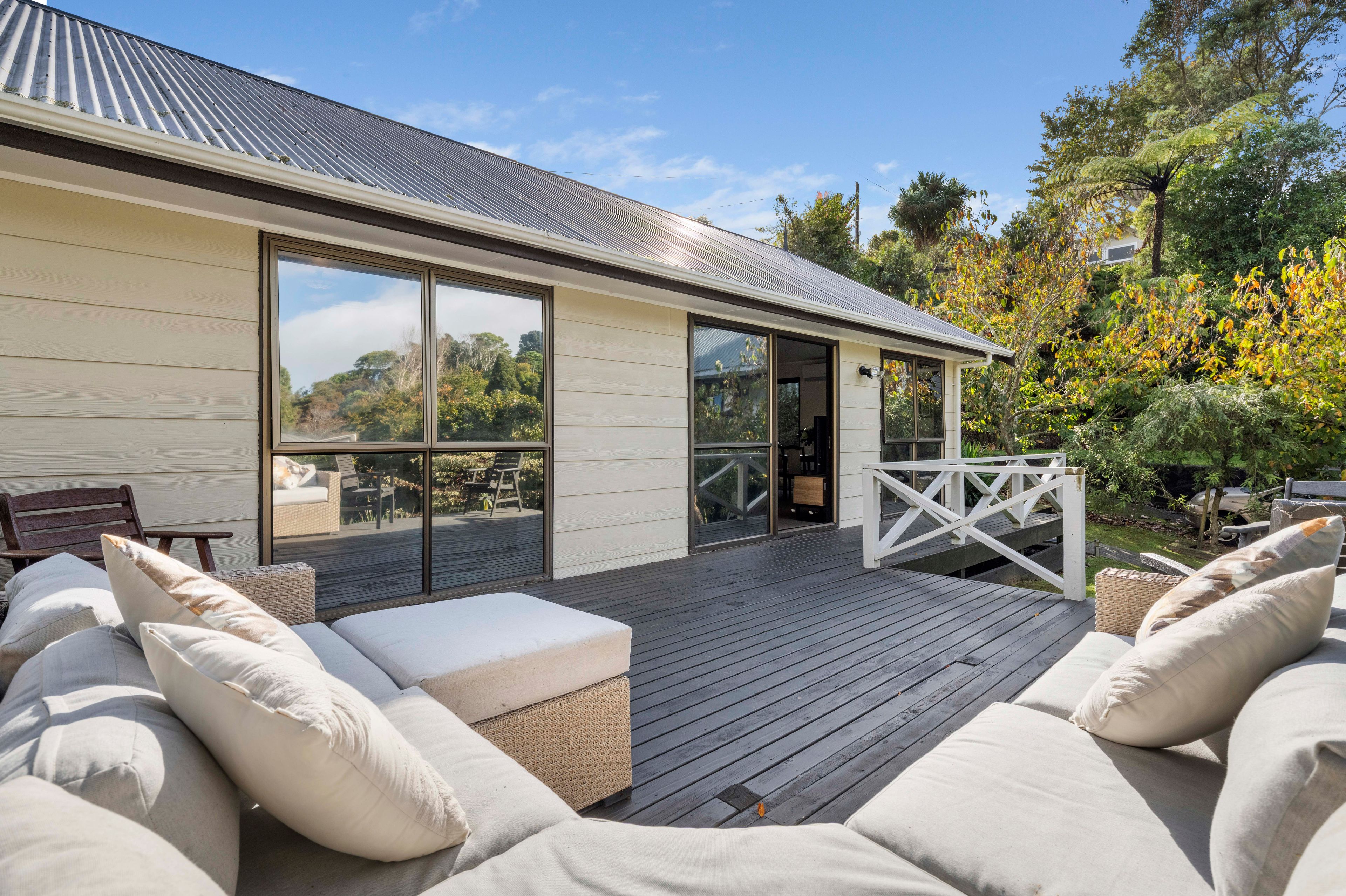 6B Spencer Place, Merrilands, New Plymouth, Taranaki | Tall Poppy
