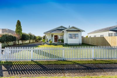 12 Cordelia Street, Stratford, Taranaki | Tall Poppy 