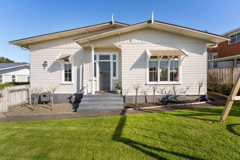 60 Crownhill Street, Spotswood, New Plymouth