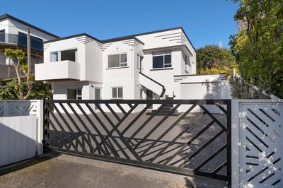 26 Mclean Street, Strandon, New Plymouth, Taranaki | Tall Poppy 