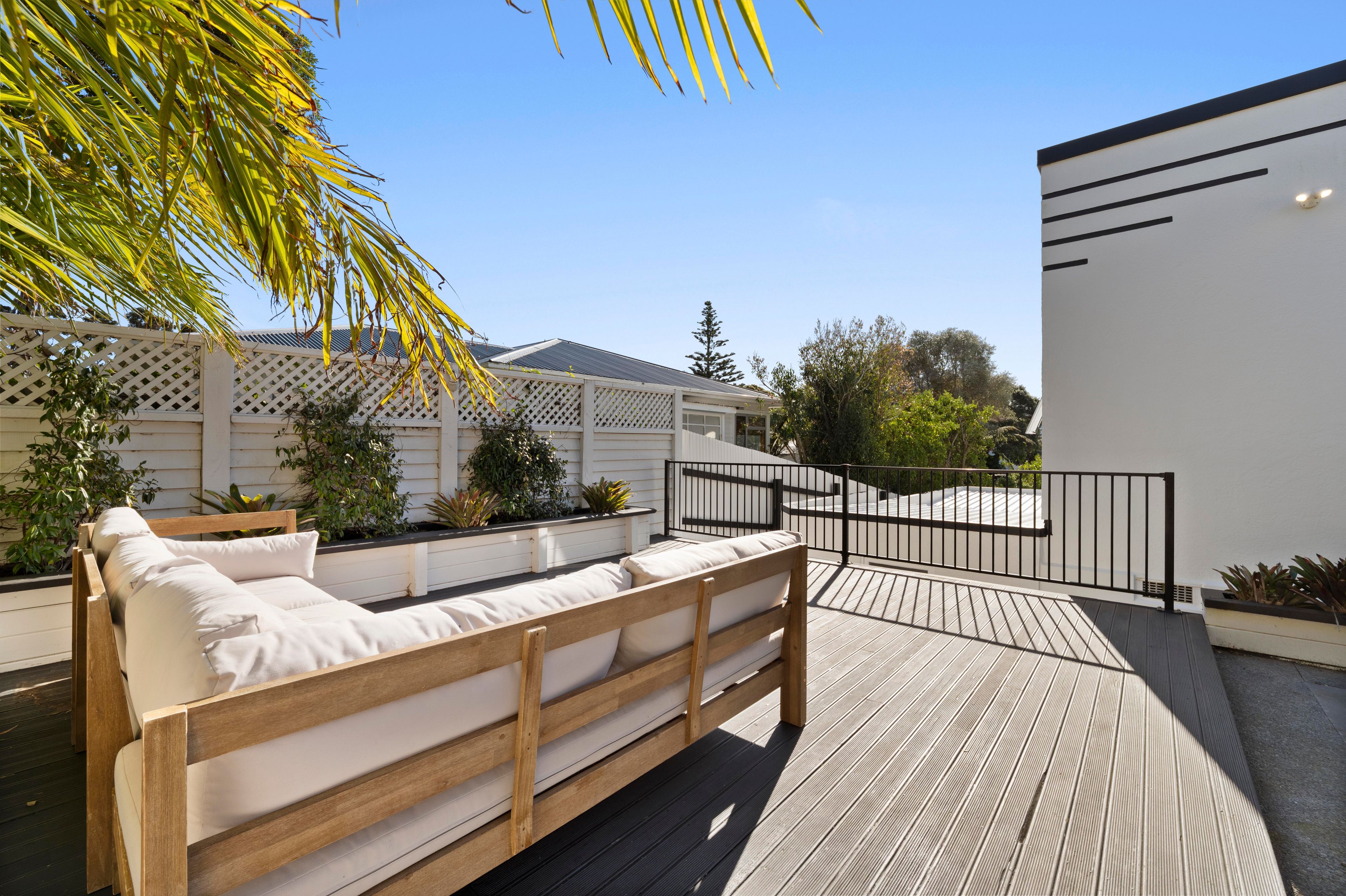26 Mclean Street, Strandon, New Plymouth, Taranaki | Tall Poppy
