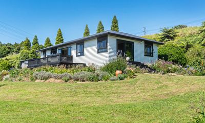70 Saxton Road, Upper Vogeltown, New Plymouth, Taranaki | Tall Poppy 