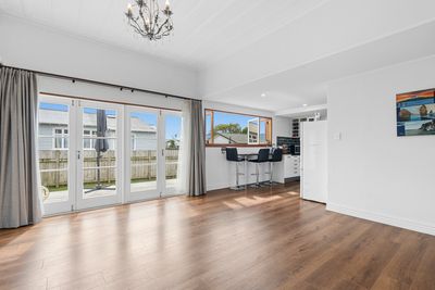7 Cutfield Street, Inglewood, New Plymouth, Taranaki | Tall Poppy 