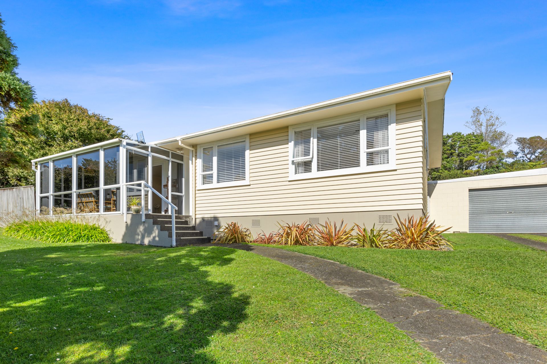 15 Nash Street, Marfell, New Plymouth, Taranaki | Tall Poppy