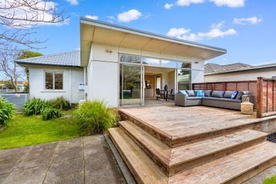 121 Govett Avenue, Frankleigh Park, New Plymouth, Taranaki | Tall Poppy 