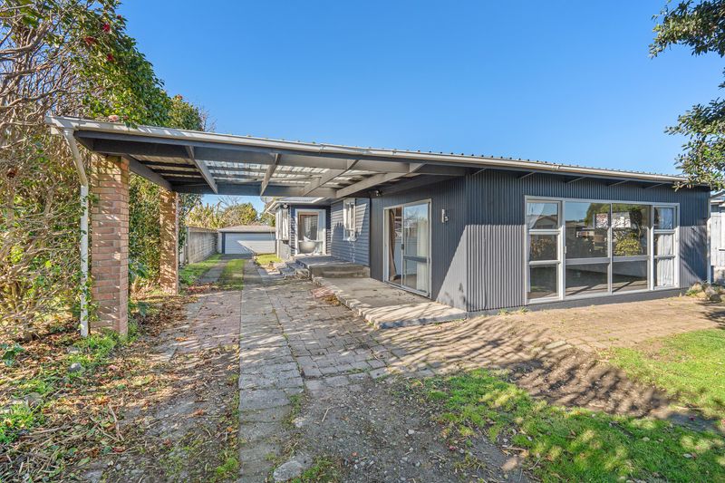 25 Brookes Terrace, Waitara, New Plymouth