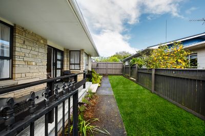 2 Tiverton Crescent, Whalers Gate, New Plymouth, Taranaki | Tall Poppy 