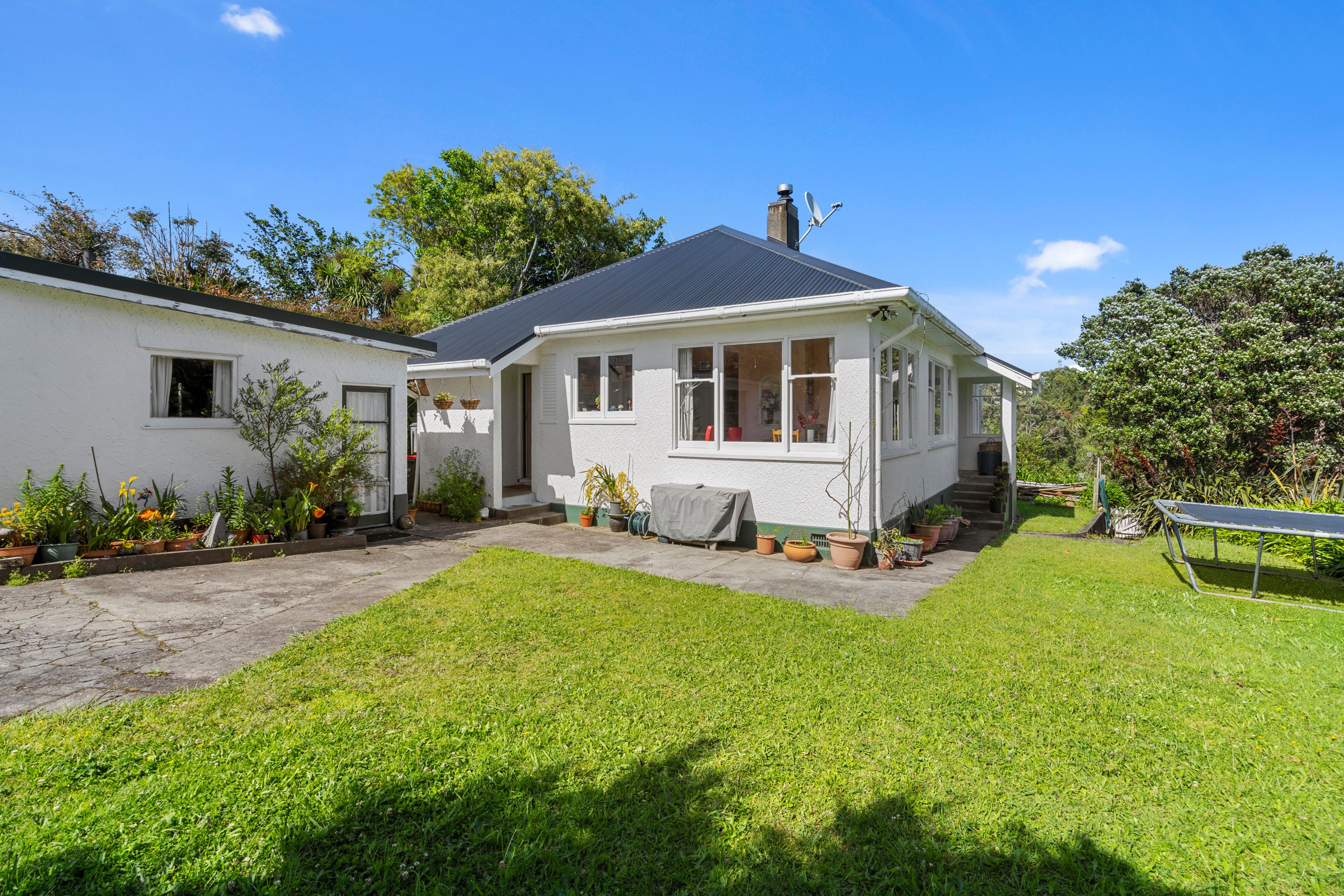 16e Ridd Street, Lynmouth, New Plymouth, Taranaki | Tall Poppy