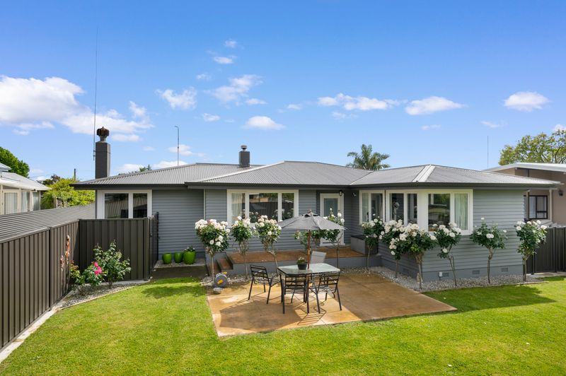 4 Burness Road, Greenmeadows, Napier City, Hawkes Bay Tall Poppy