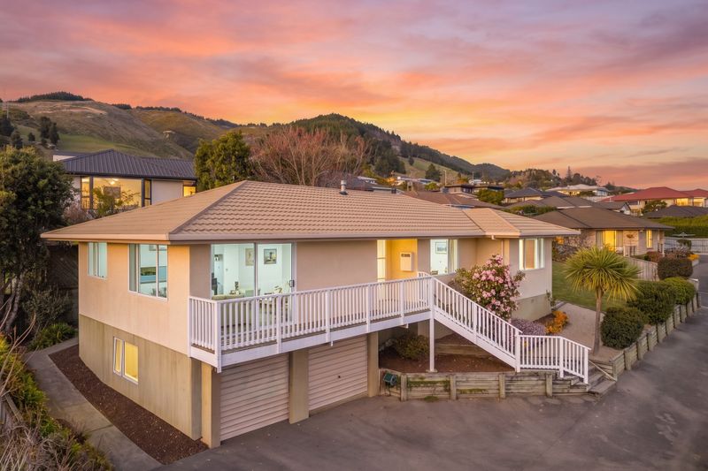 27 Idesia Grove, Richmond, Tasman