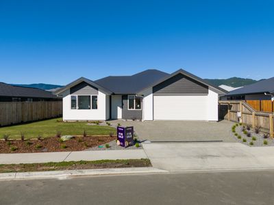 3 Hanworth Road, Richmond, Tasman, Nelson | Tall Poppy 