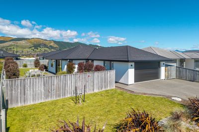 50 Youngberry Drive, Richmond, Tasman, Nelson | Tall Poppy 