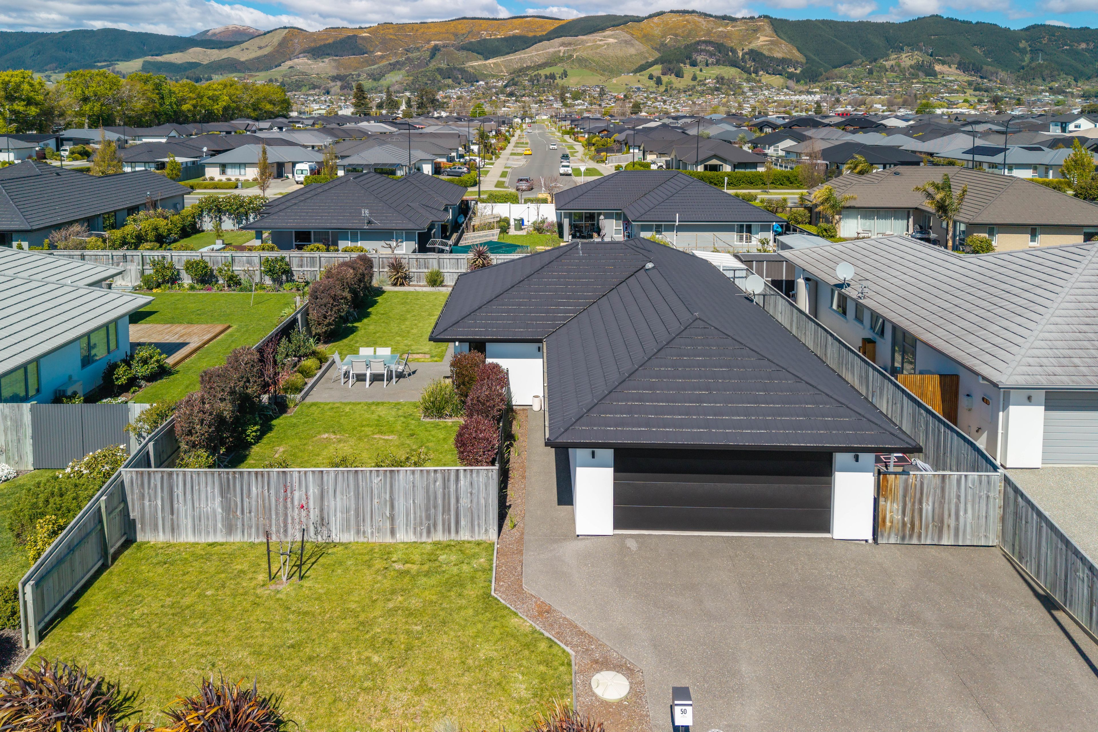 50 Youngberry Drive, Richmond, Tasman, Nelson | Tall Poppy