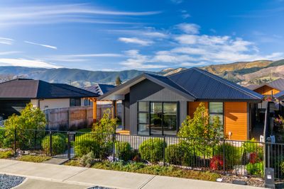 7 Bedfont Street, Richmond, Tasman, Nelson | Tall Poppy 