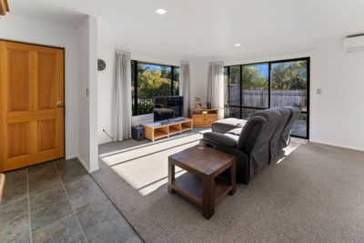 2 Enner Glynn Road, Enner Glynn, Nelson | Tall Poppy 