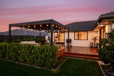 100 Berryfield Drive, Richmond, Tasman, Nelson | Tall Poppy 