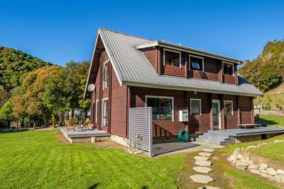 2 Teal Valley Road, Hira, Nelson | Tall Poppy 