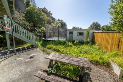 3/8 Waterdale Way, The Brook, Nelson | Tall Poppy 