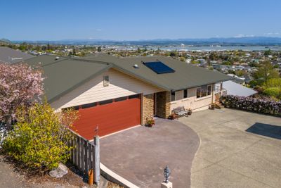 6 Norfolk Place, Stoke, Nelson | Tall Poppy 