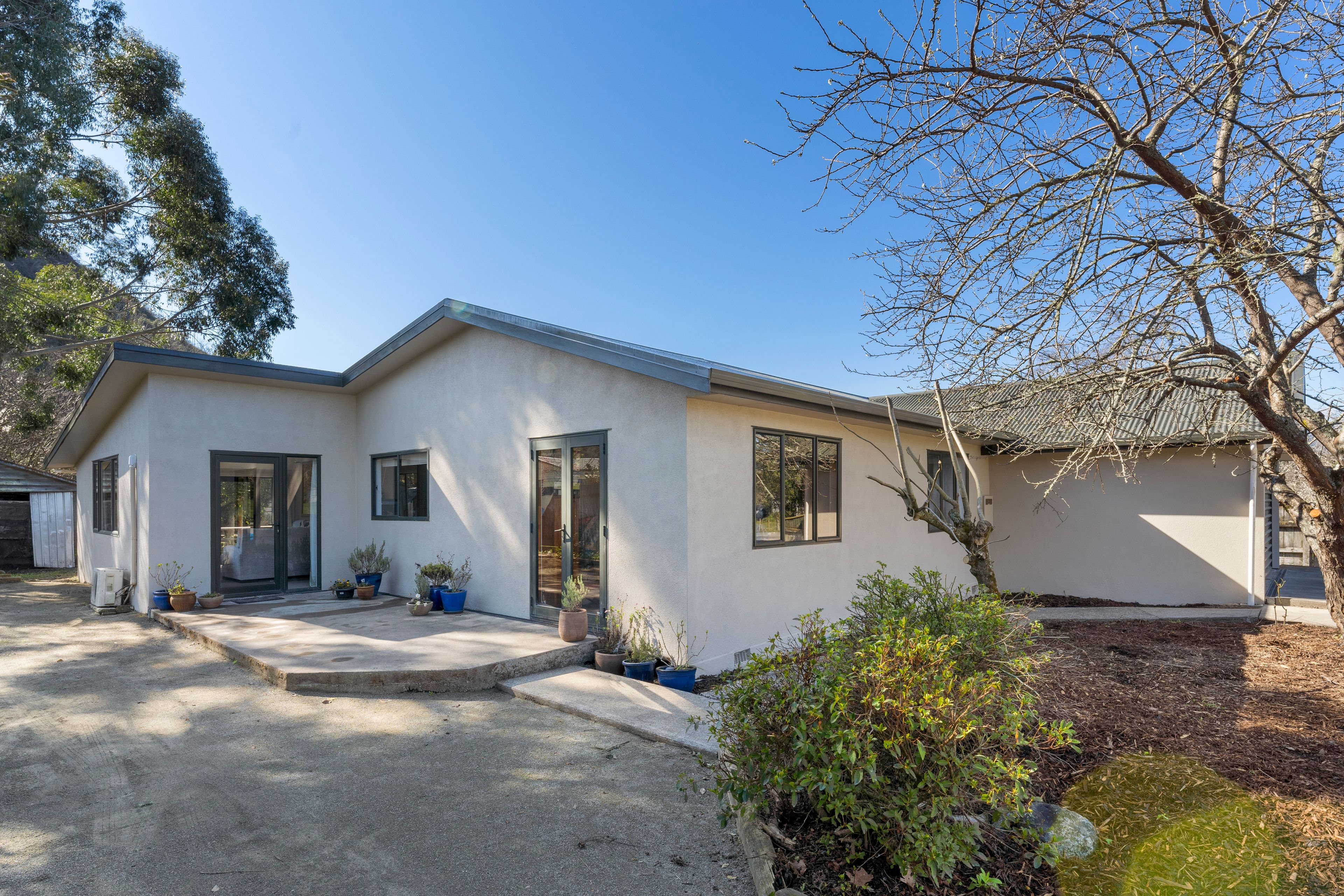 96 Pigeon Valley Road, Wakefield, Tasman, Nelson | Tall Poppy