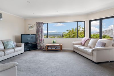 10 Eversley Terrace, Richmond, Tasman, Nelson | Tall Poppy 