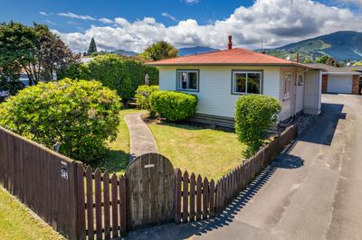 1/245 Nayland Road, Stoke, Nelson | Tall Poppy 