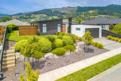16 Travers Avenue, Richmond, Tasman, Nelson | Tall Poppy 