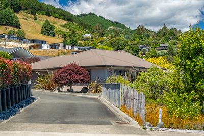 73 Hunter Avenue, Richmond, Tasman, Nelson | Tall Poppy 