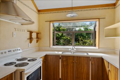 264B Rutherford Street, Nelson Central, Nelson | Tall Poppy 