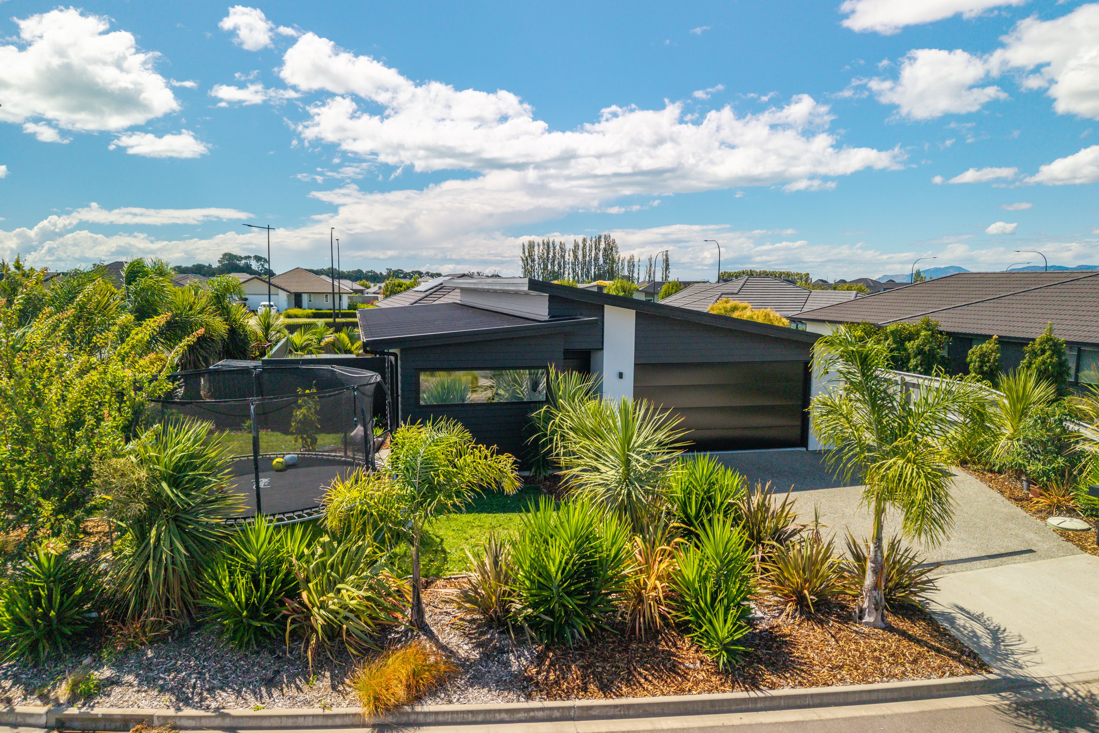 1 Feltham Street, Richmond, Tasman, Nelson | Tall Poppy